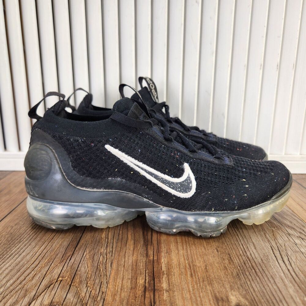 Nike Air VaporMax 2021 Flyknit Womens Sz 7.5 Black Low Sneakers Shoes DC4112-002